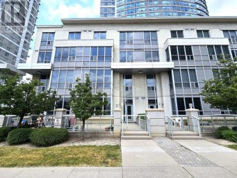 TH120 - 38 LEE CENTRE DRIVE Toronto (Woburn) Ontario photo 1