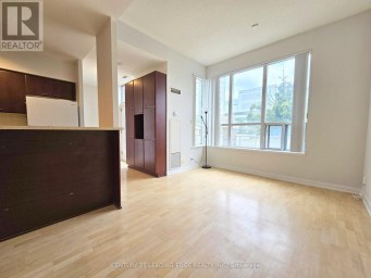 TH120 - 38 LEE CENTRE DRIVE Toronto (Woburn) Ontario photo 10