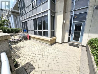 TH120 - 38 LEE CENTRE DRIVE Toronto (Woburn) Ontario photo 2