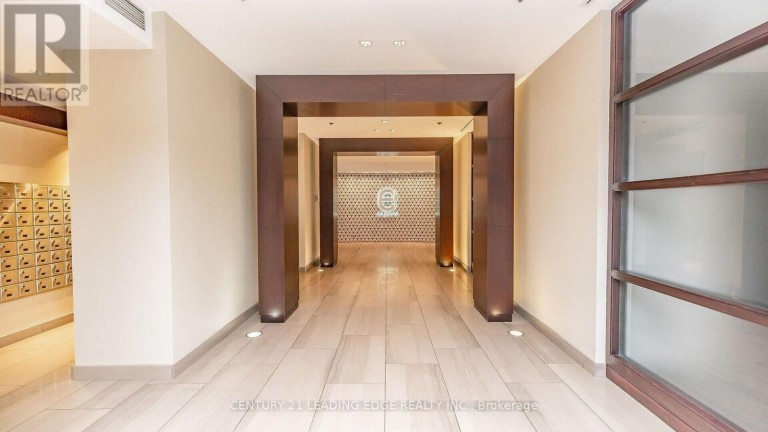 TH120 - 38 LEE CENTRE DRIVE, Toronto (Woburn), Ontario, M1H3J7