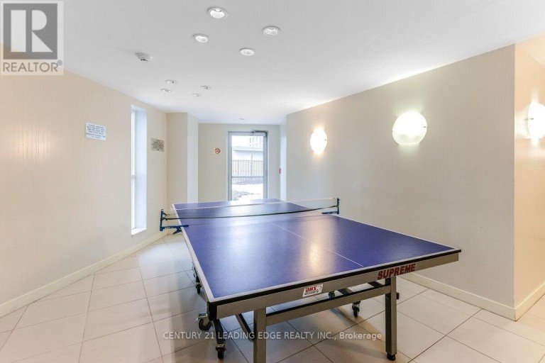 TH120 - 38 LEE CENTRE DRIVE, Toronto (Woburn), Ontario, M1H3J7