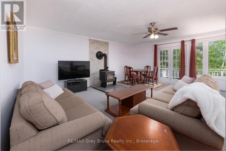 1477 HIGHWAY 6 HIGHWAY, South Bruce Peninsula, Ontario, N0H2T0