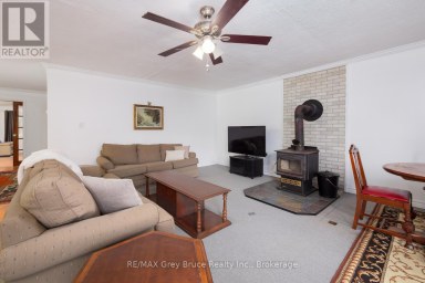 1477 HIGHWAY 6 HIGHWAY South Bruce Peninsula Ontario photo 14