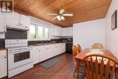 1477 HIGHWAY 6 HIGHWAY South Bruce Peninsula Ontario photo 16