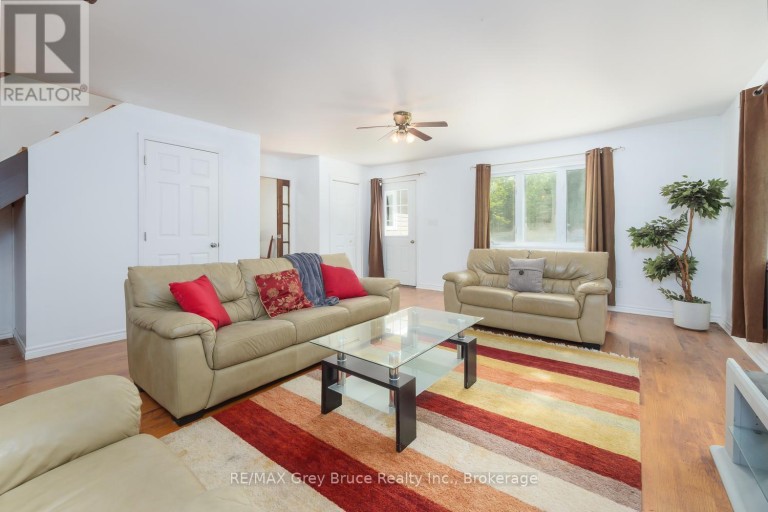 1477 HIGHWAY 6 HIGHWAY, South Bruce Peninsula, Ontario, N0H2T0