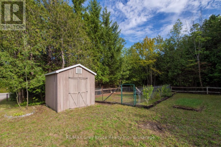 1477 HIGHWAY 6 HIGHWAY, South Bruce Peninsula, Ontario, N0H2T0