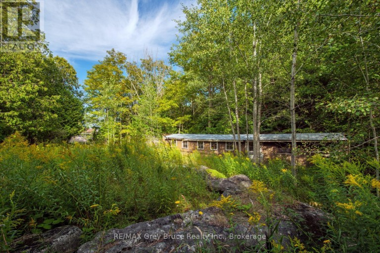 1477 HIGHWAY 6 HIGHWAY, South Bruce Peninsula, Ontario, N0H2T0