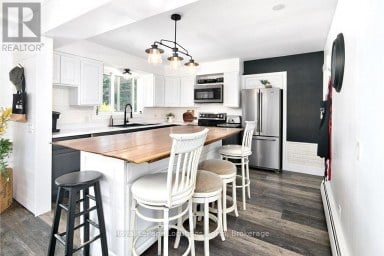 128 MONTGOMERY STREET Meaford Ontario photo 12