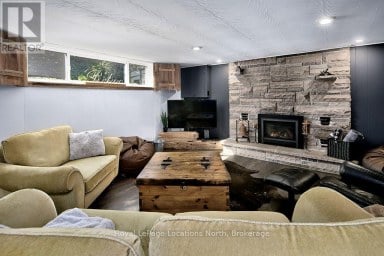 128 MONTGOMERY STREET Meaford Ontario photo 18