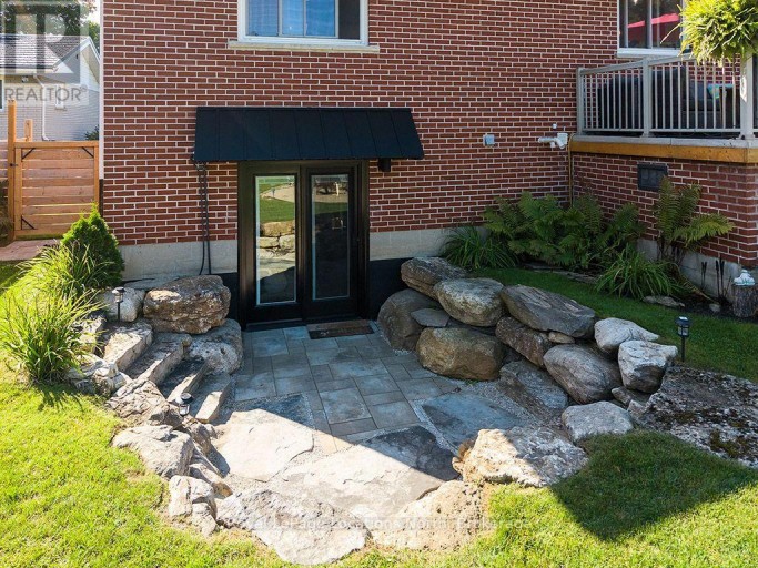 128 MONTGOMERY STREET, Meaford, Ontario, N4L1C4