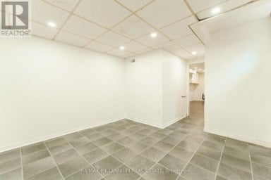 117 ROSE STREET Barrie (Wellington) Ontario photo 27