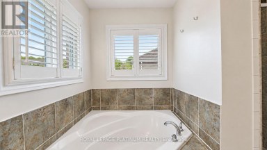 146 SANDRINGHAM DRIVE Barrie (Innis-Shore) Ontario photo 17