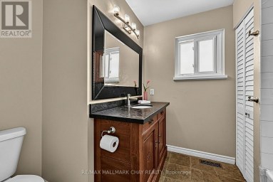 1475 RIVER ROAD W Wasaga Beach Ontario photo 18