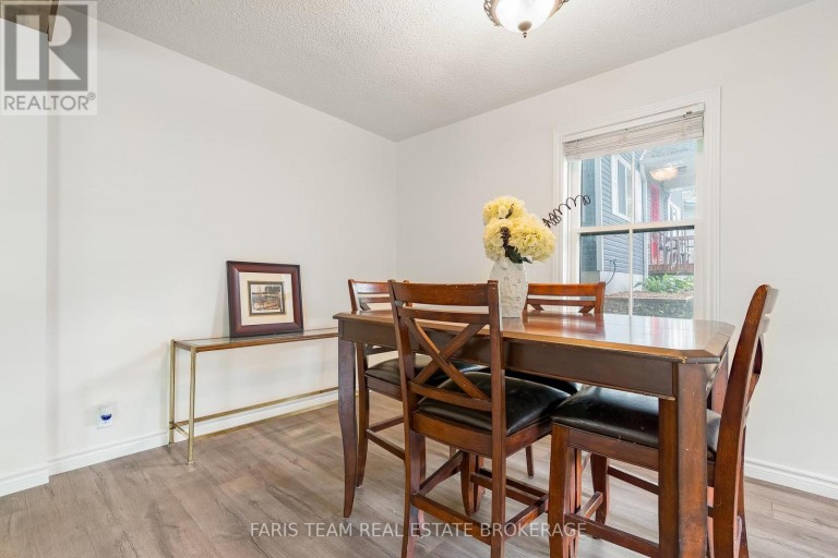 308 RUSSELL STREET, Midland, Ontario, L4R3A2