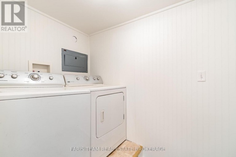 308 RUSSELL STREET, Midland, Ontario, L4R3A2