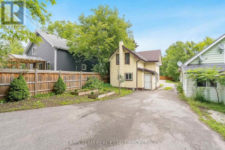 308 RUSSELL STREET, Midland, Ontario, L4R3A2