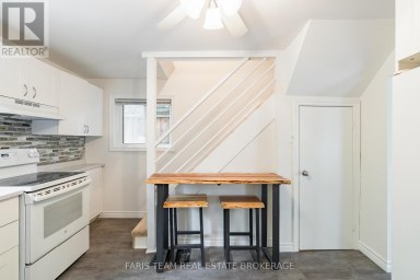 308 RUSSELL STREET Midland Ontario photo 8