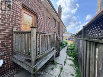 11 NANCY MCCREDIE DRIVE Brampton (Brampton West) Ontario photo 5