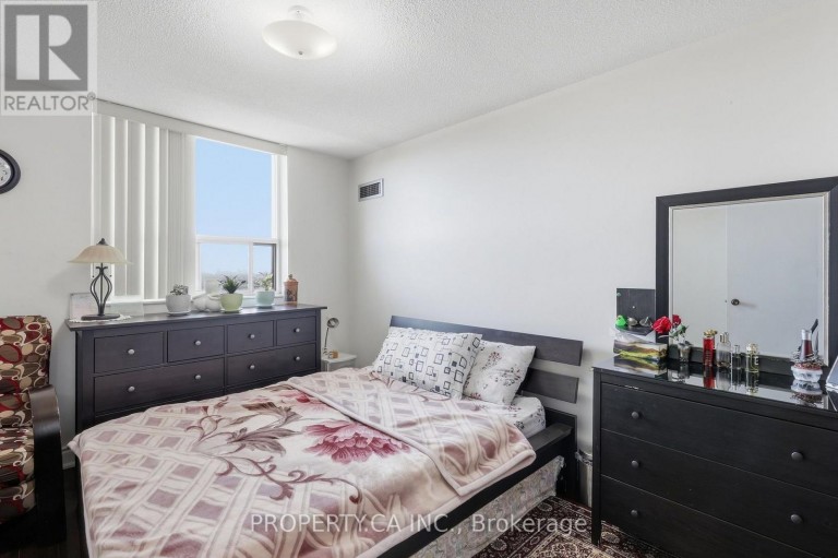 1610 - 3 LISA STREET, Brampton (Queen Street Corridor), Ontario, L6T4A2