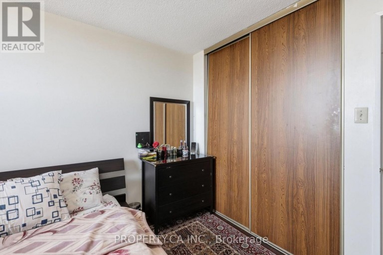 1610 - 3 LISA STREET, Brampton (Queen Street Corridor), Ontario, L6T4A2
