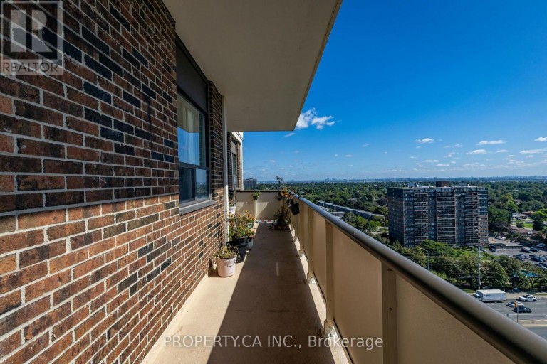 1610 - 3 LISA STREET, Brampton (Queen Street Corridor), Ontario, L6T4A2
