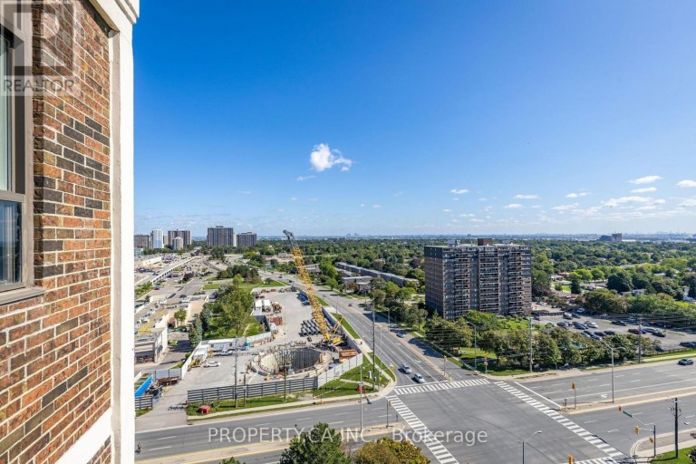 1610 - 3 LISA STREET, Brampton (Queen Street Corridor), Ontario, L6T4A2
