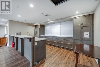 216 - 21 BROOKHOUSE DRIVE Clarington (Newcastle) Ontario photo 33