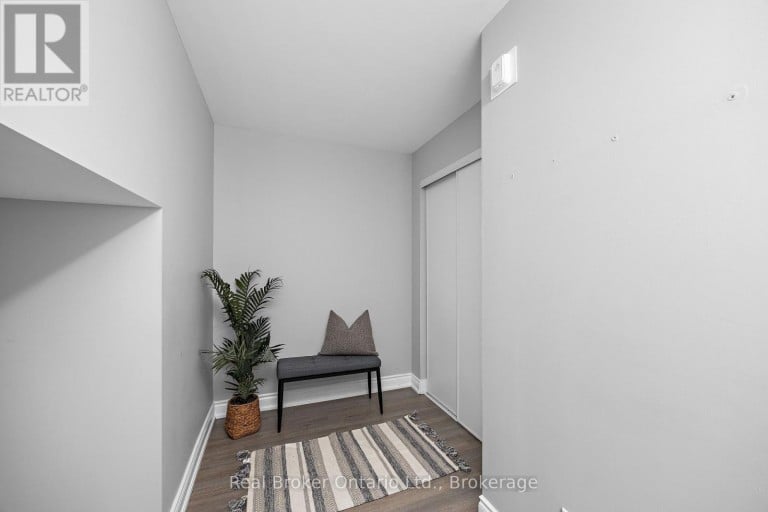 216 - 21 BROOKHOUSE DRIVE, Clarington (Newcastle), Ontario, L1B0V4
