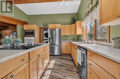 25 BALSAM ROAD Kawartha Lakes (Fenelon) Ontario photo 14
