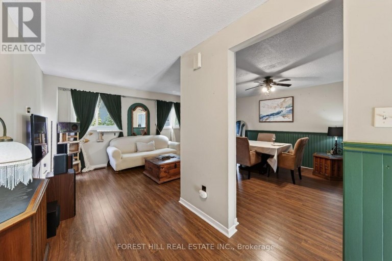 9 - 25 DEER RUN CRESCENT, Bradford West Gwillimbury (Bradford), Ontario, L3Z1N1