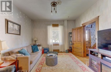 246 JACOB STREET Wilmot Ontario photo 11