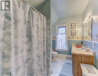 246 JACOB STREET Wilmot Ontario photo 28