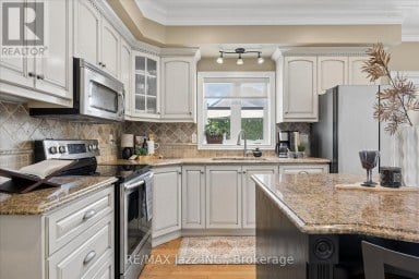 140 TAYLORWOOD COURT Oshawa (Samac) Ontario photo 10