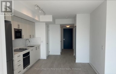 2615 - 2545 SIMCOE STREET N Oshawa (Windfields) Ontario photo 5