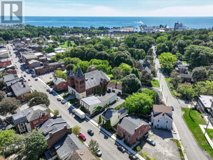 141 WALTON STREET, Port Hope, Ontario, L1A1N4