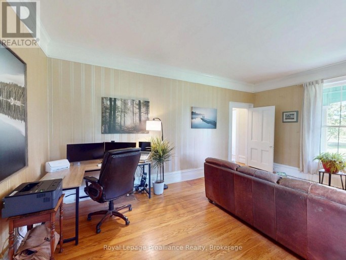 729 FOXBORO-STIRLING ROAD, Quinte West (Sidney Ward), Ontario, K0K2B0