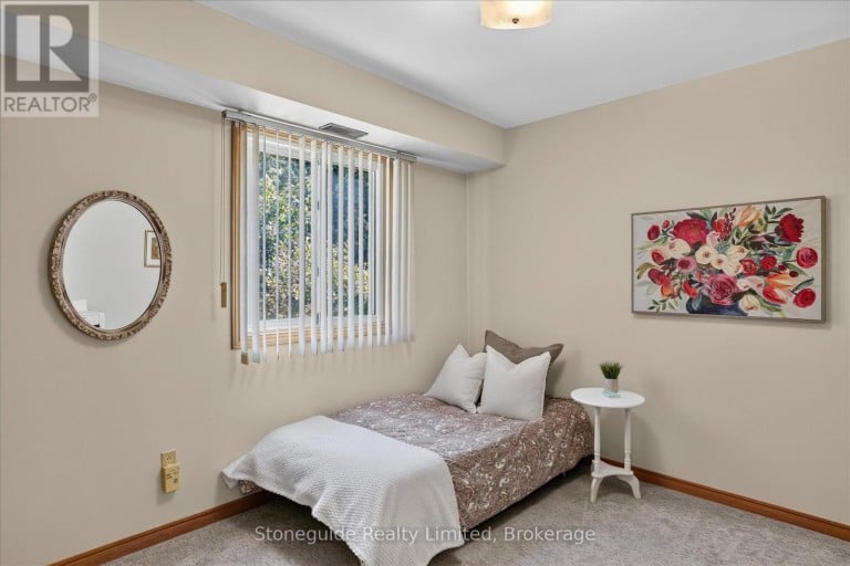 1185 HUNTINGTON CIRCLE, Peterborough (Otonabee Ward 1), Ontario, K9K2B9