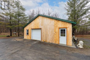 2723 DESERT LAKE ROAD, Frontenac (Frontenac South) Ontario