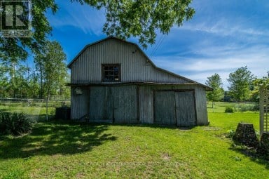 235 EAST STREET Greater Napanee (Greater Napanee) Ontario photo 37