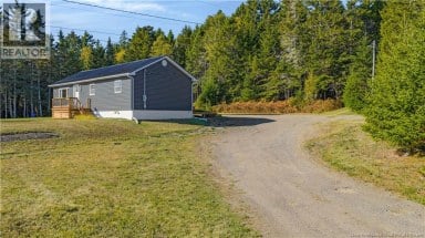 338 Route 176 Pennfield New Brunswick photo 4