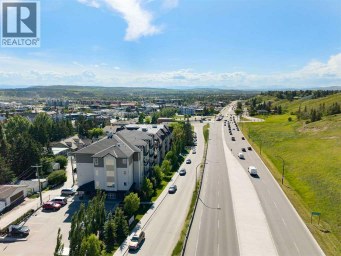 202, 141 Mountain Street Cochrane Alberta photo 43