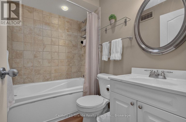 63 HARMONY ROAD, Dysart et al (Dysart), Ontario, K0M1S0