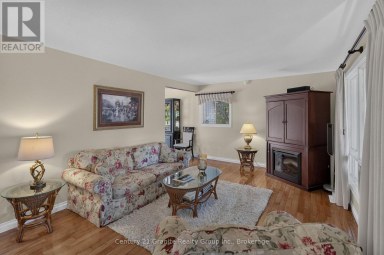 63 HARMONY ROAD Dysart et al (Dysart) Ontario photo 14