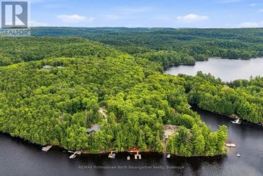1022 TANAMAKOON LANE Dysart et al (Harburn) Ontario photo 48