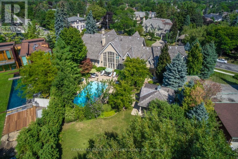17 BAYVIEW RIDGE, Toronto (Bridle Path-Sunnybrook-York Mills), Ontario, M2L1E3