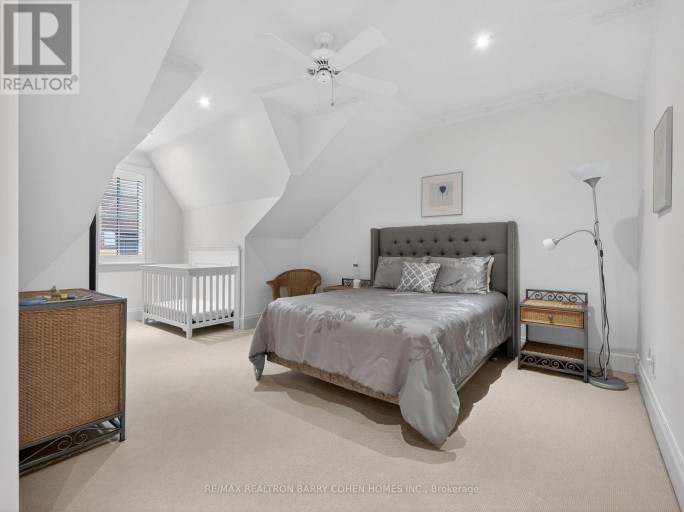 17 BAYVIEW RIDGE, Toronto (Bridle Path-Sunnybrook-York Mills), Ontario, M2L1E3