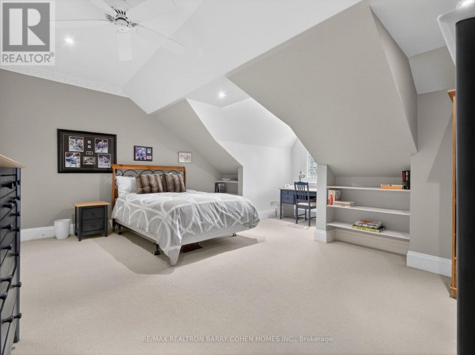 17 BAYVIEW RIDGE, Toronto (Bridle Path-Sunnybrook-York Mills), Ontario, M2L1E3