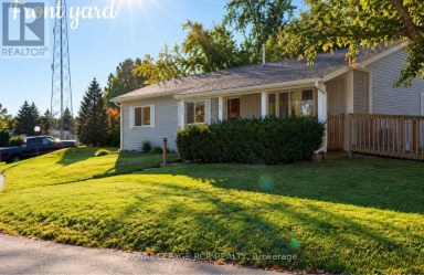 66 MAIN STREET Innisfil Ontario photo 17