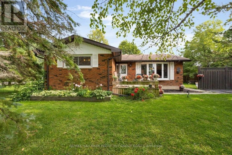 3 MAGUIRE AVENUE, Springwater (Minesing), Ontario, L9X2B7