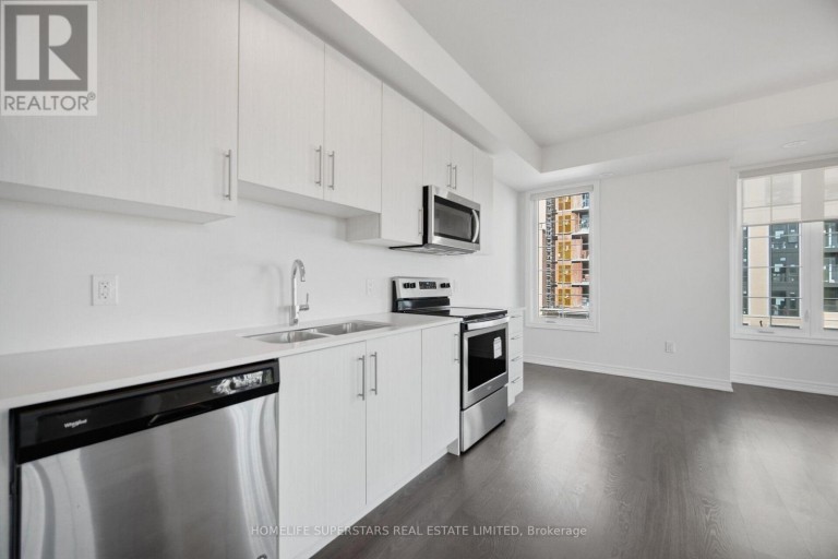 7 - 2205 LILLYKIN STREET, Oakville (RO River Oaks), Ontario, L6H0X6